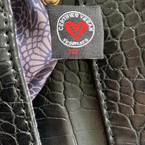 Urban Expressions Snake Skin Black Clutch - Picture 5 of 11